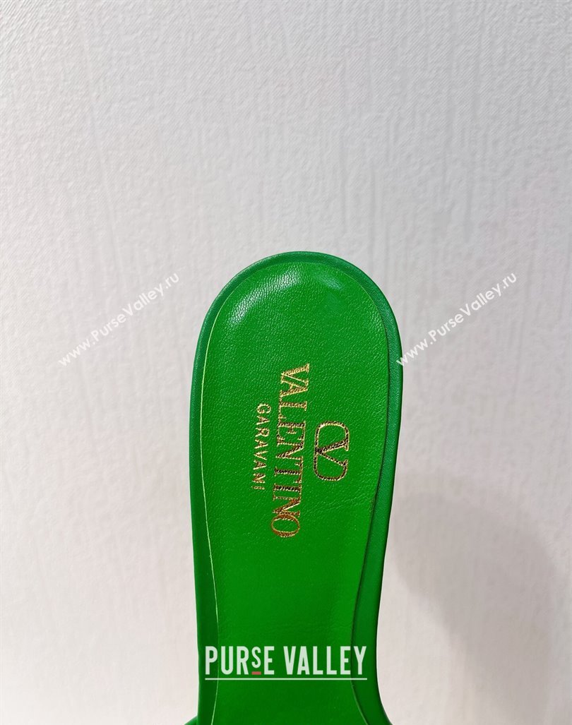 Valentino The Bold Edition VLogo Heel Slides Sandal in Calfskin Green2 2024 061202 (MD-240612037)