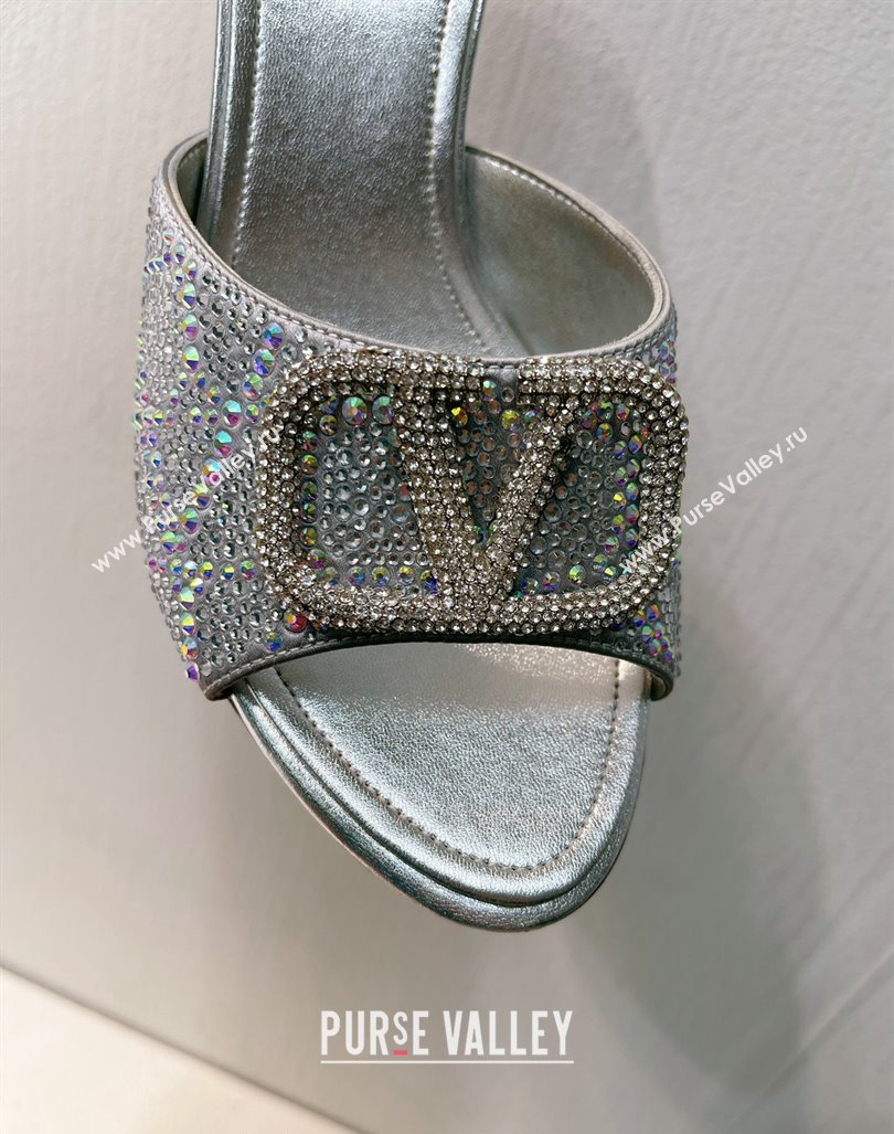 Valentino VLogo Heel Slides Sandal 8cm in Toile Iconographe Strass Silver/Grey 2024 0612 (MD-240612068)