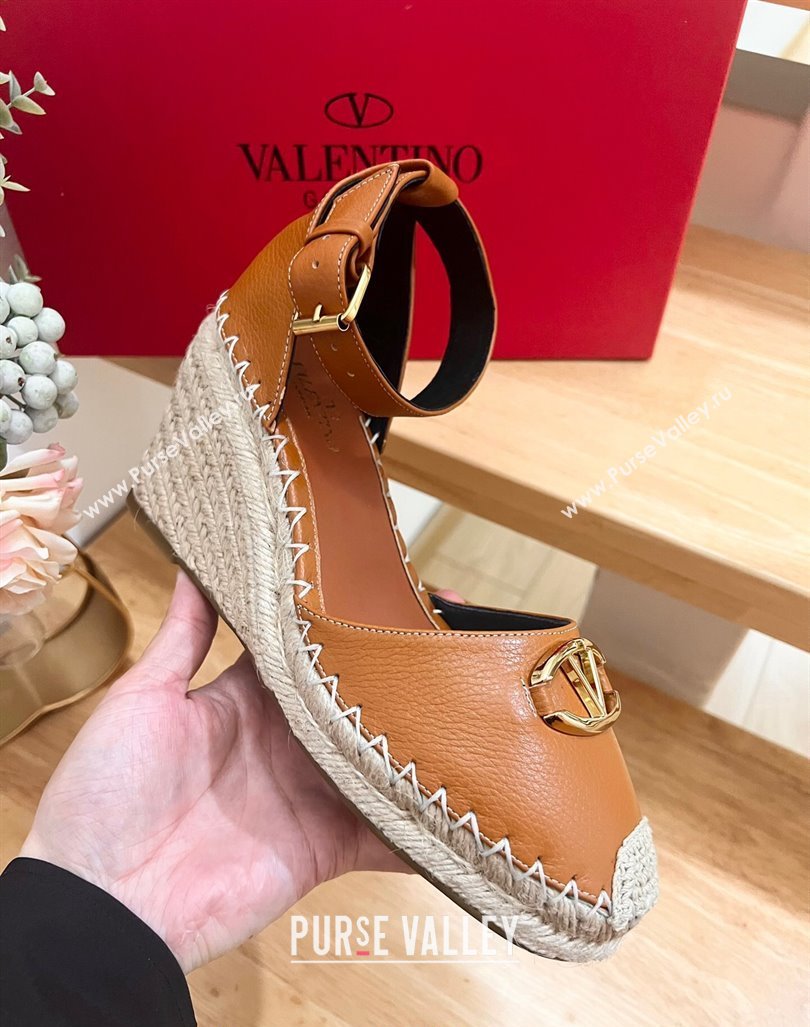 Valentino The Bold Edition VLogo Espadrille Wedge Pumps in Grained Calfskin Brown 2024 0612 (MD-240612079)