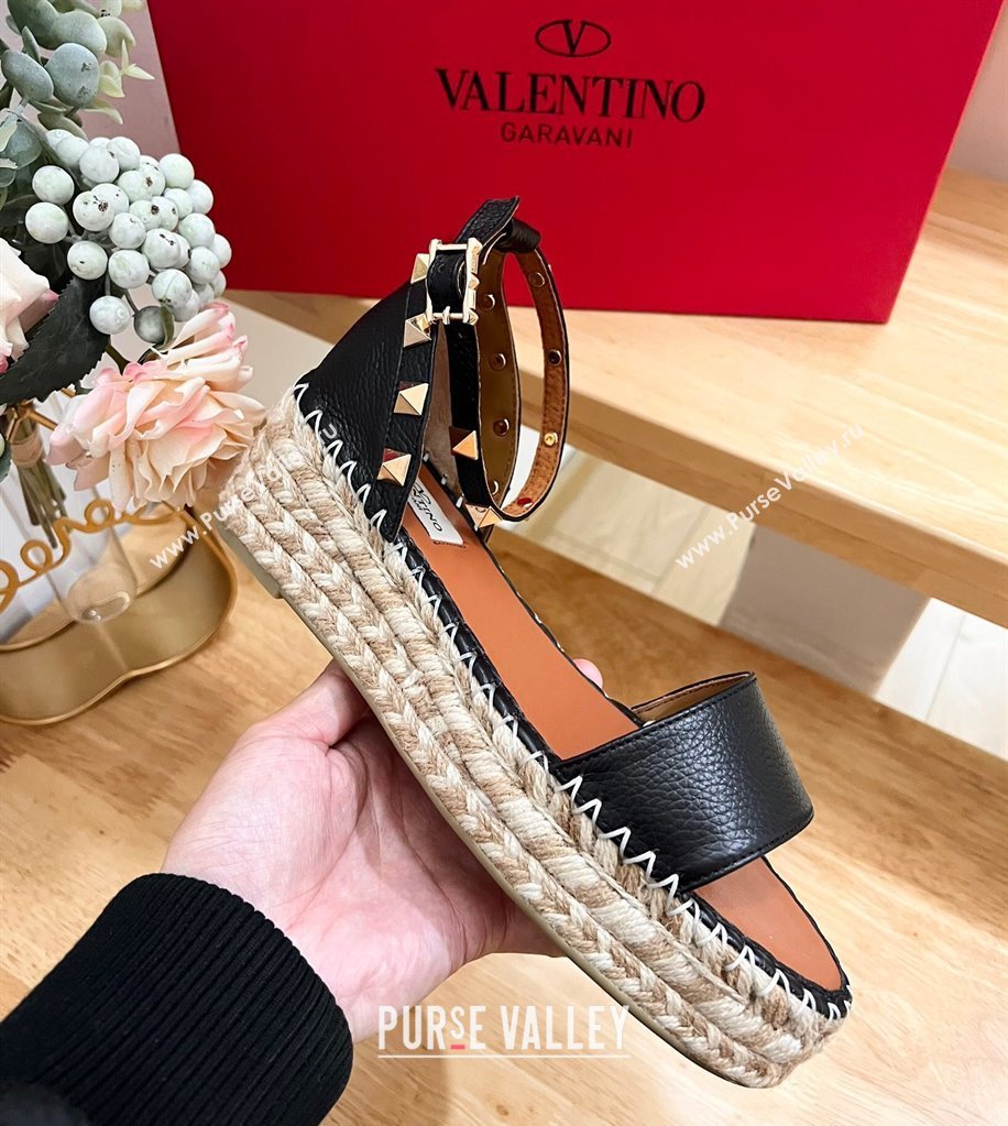 Valentino Rockstud Espadrille Platform Sandals in Grained Calfskin Black 2024 0612 (MD-240612085)