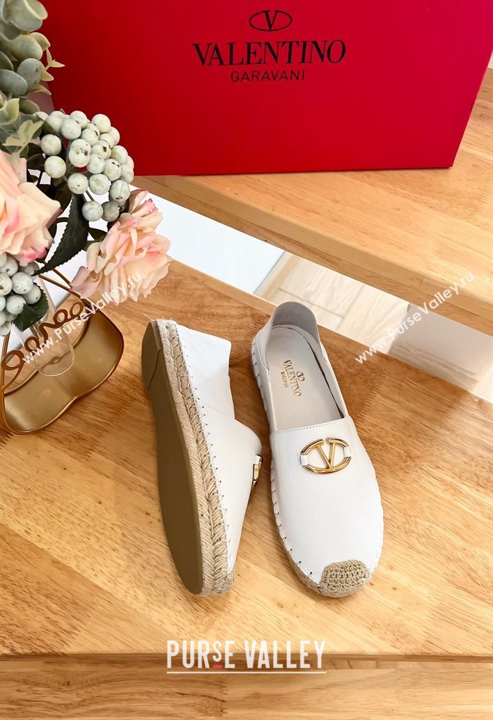 Valentino The Bold Edition VLogo Espadrilles Flats in Grained Calfskin White 2024 0612 (MD-240612087)