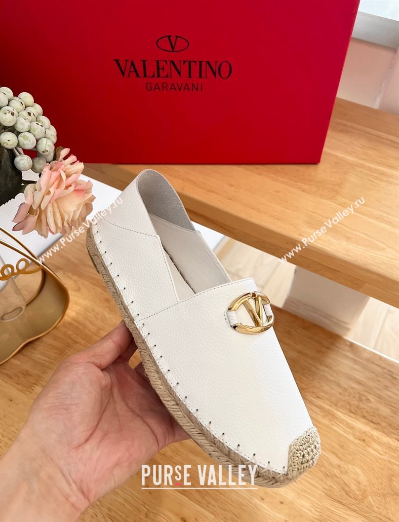 Valentino The Bold Edition VLogo Espadrilles Flats in Grained Calfskin White 2024 0612 (MD-240612087)