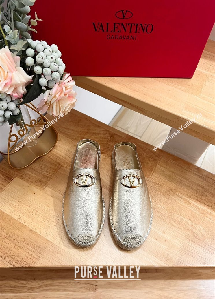 Valentino The Bold Edition VLogo Espadrille Flat Mules in Grained Calfskin Gold 2024 0612 (MD-240612091)