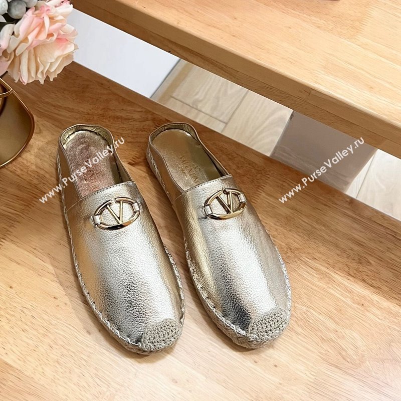 Valentino The Bold Edition VLogo Espadrille Flat Mules in Grained Calfskin Gold 2024 0612 (MD-240612091)