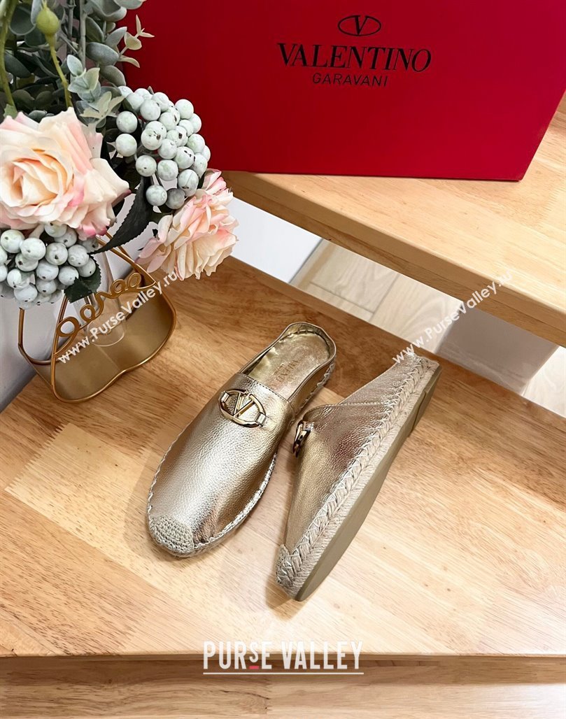 Valentino The Bold Edition VLogo Espadrille Flat Mules in Grained Calfskin Gold 2024 0612 (MD-240612091)