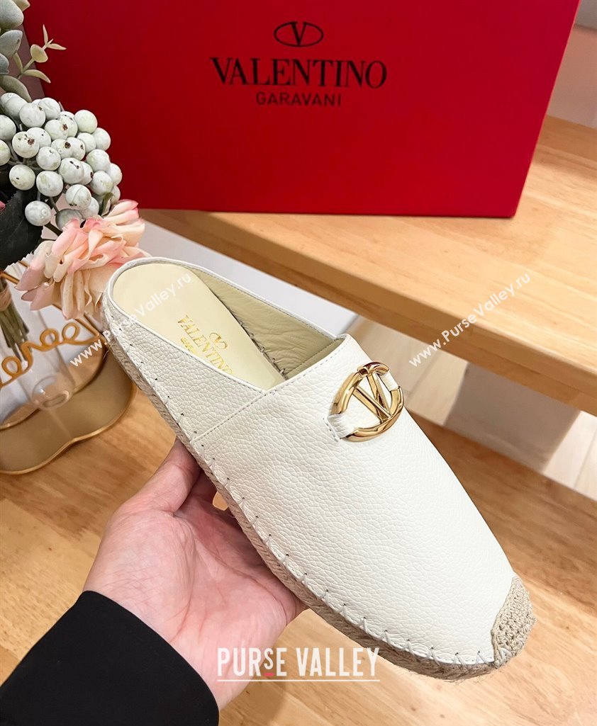 Valentino The Bold Edition VLogo Espadrille Flat Mules in Grained Calfskin White 2024 0612 (MD-240612093)