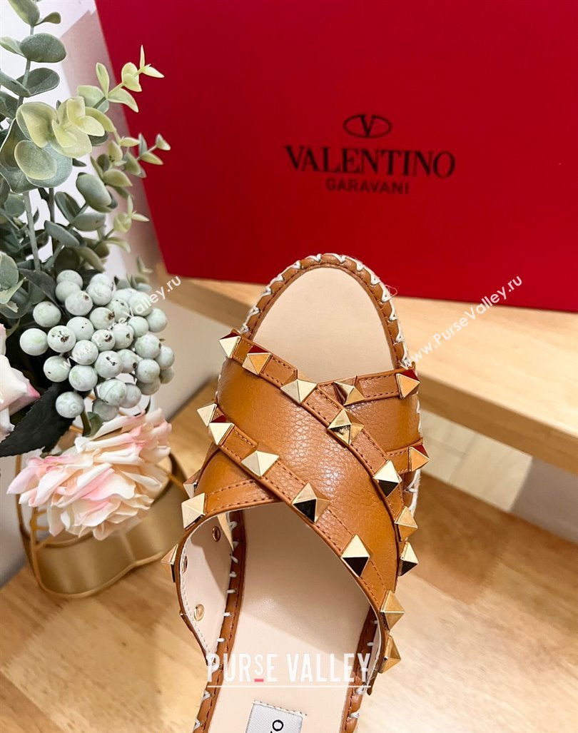 Valentino Rockstud Espadrille Wedge Slides Sandal in Grained Calfskin Brown 2024 0612 (MD-240612097)