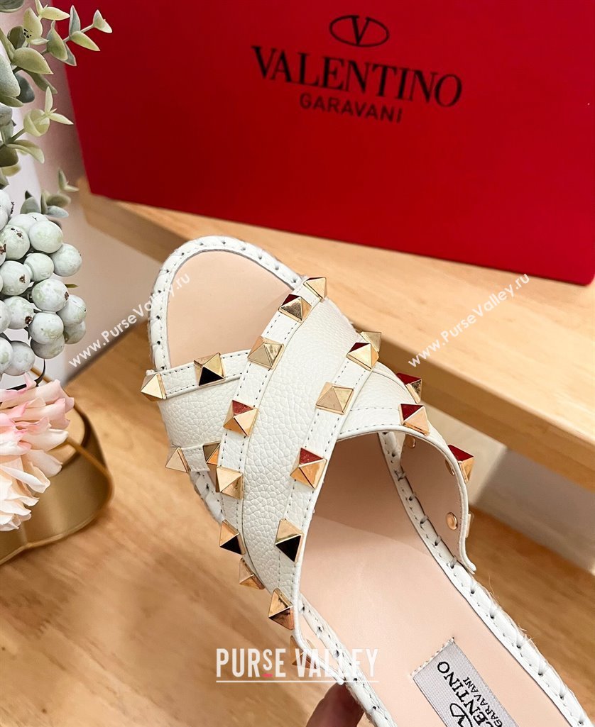 Valentino Rockstud Espadrille Wedge Slides Sandal in Grained Calfskin White 2024 0612 (MD-240612099)