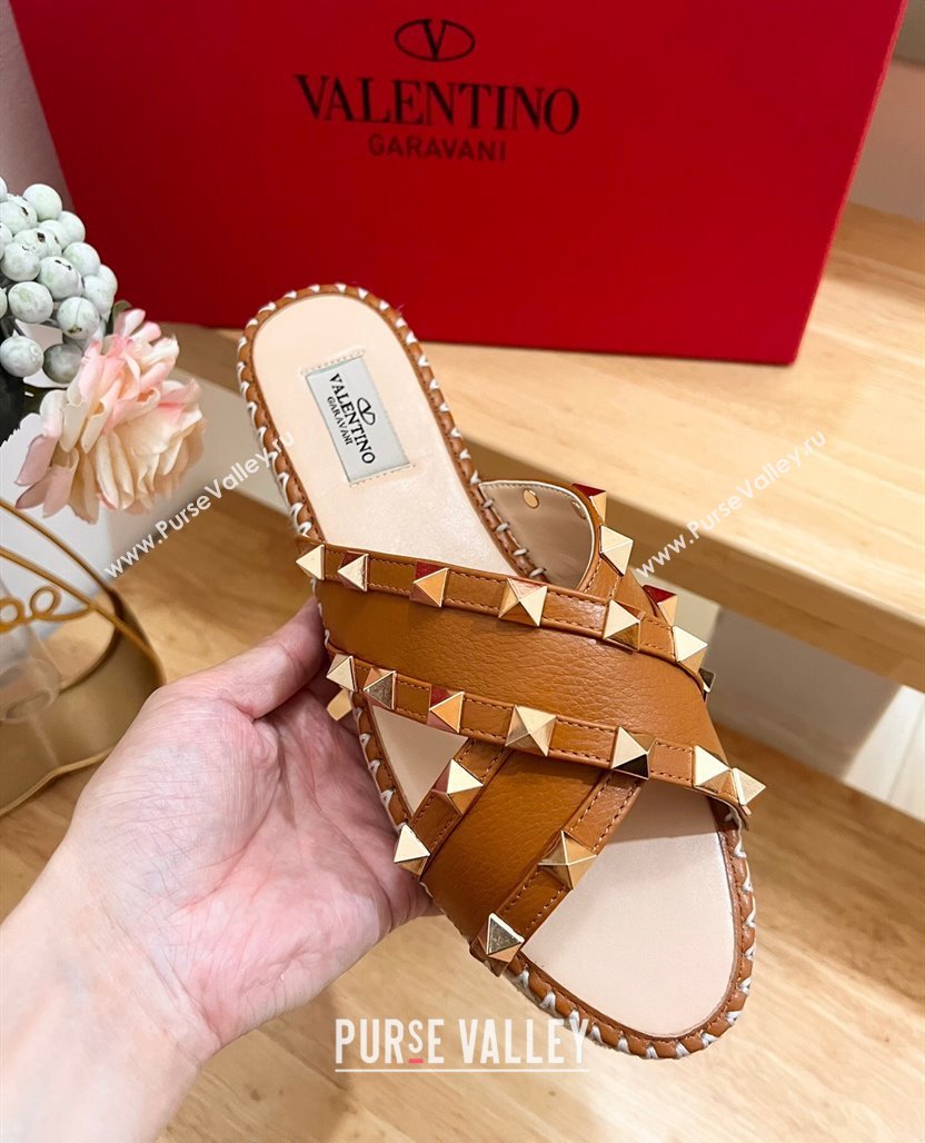 Valentino Rockstud Espadrille Flat Slides Sandal in Grained Calfskin 2024 0612 (MD-240612100)