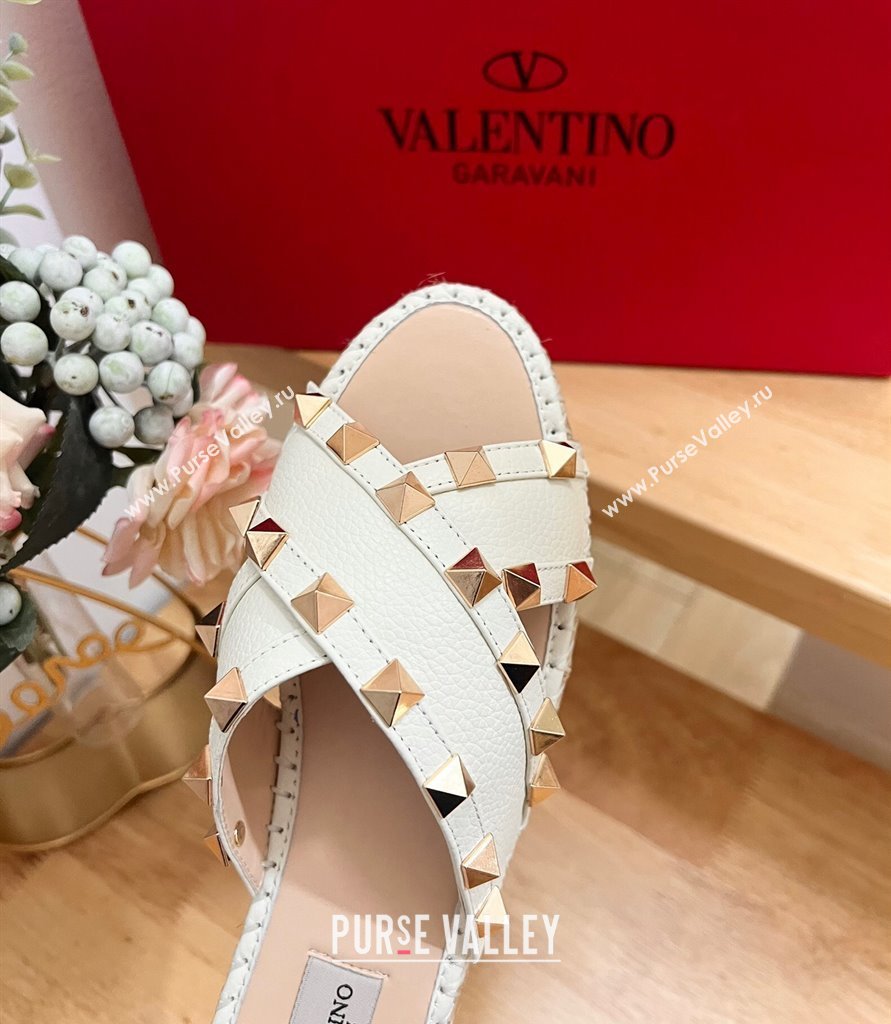 Valentino Rockstud Espadrille Flat Slides Sandal in Grained Calfskin White 2024 0612 (MD-240612102)