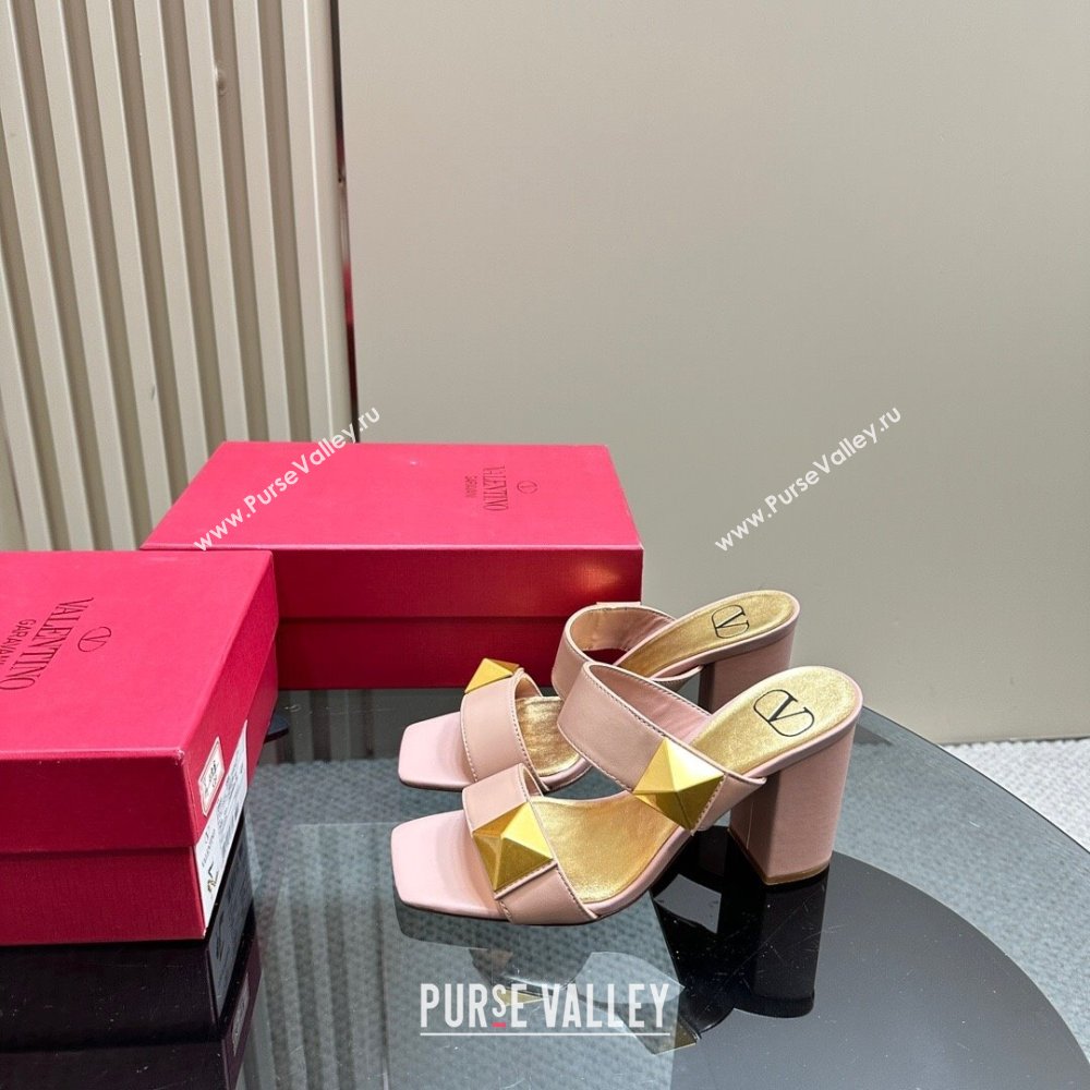 Valentino Roman Stud Heel Slide Sandals in Calfskin Light Pink 2024 0612 (KL-240612002)