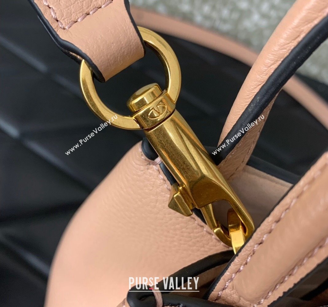 Valentino Alltime Small Handbag in Grainy Calfskin Light Pink 2024 0288S (LN-240624032)