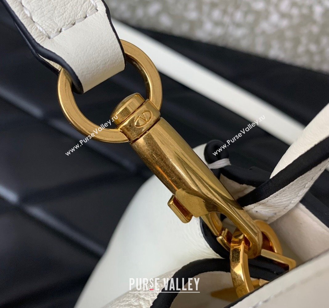 Valentino Alltime Small Handbag in Grainy Calfskin White 2024 0288S (LN-240624033)