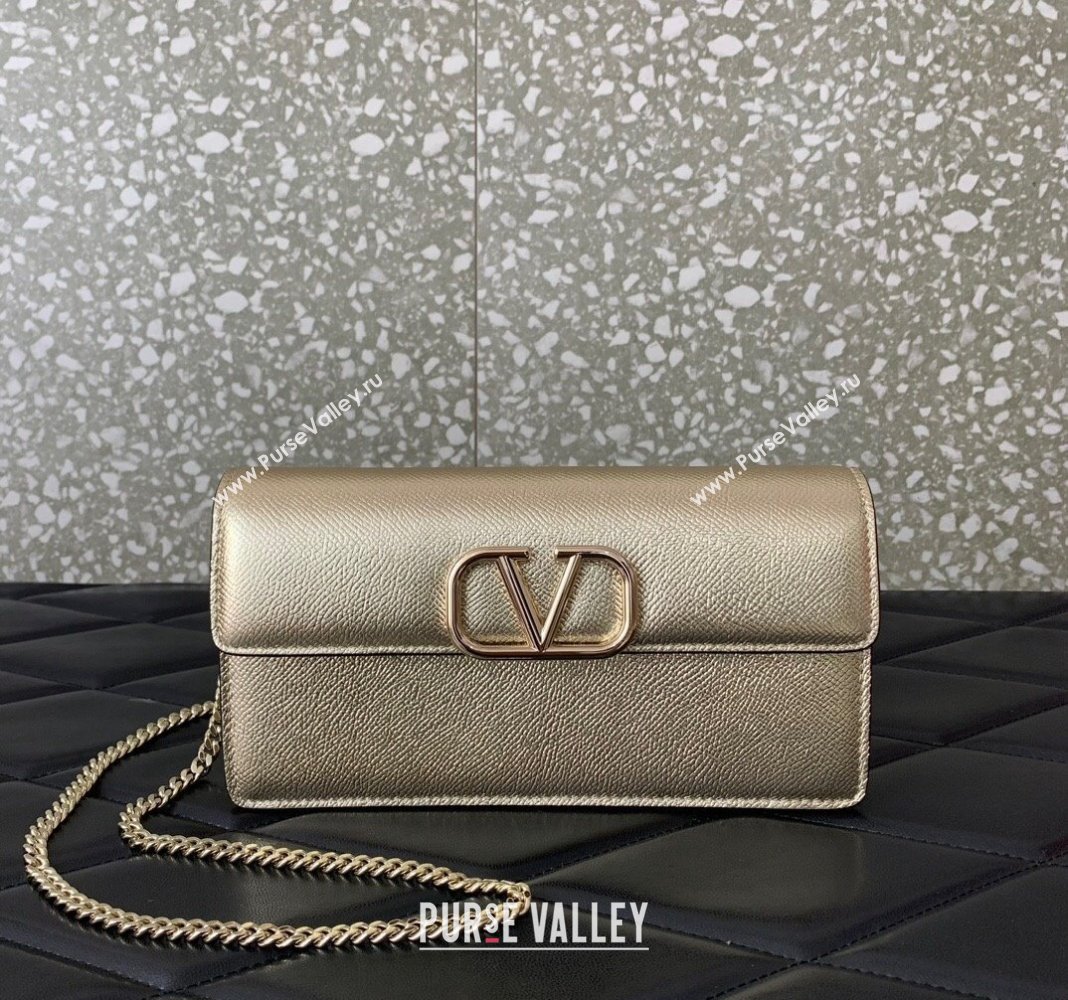 Valentino VLogo Grainy Calfskin Chain Clutch Light Gold 2024 VLTN061 (LN-240624036)