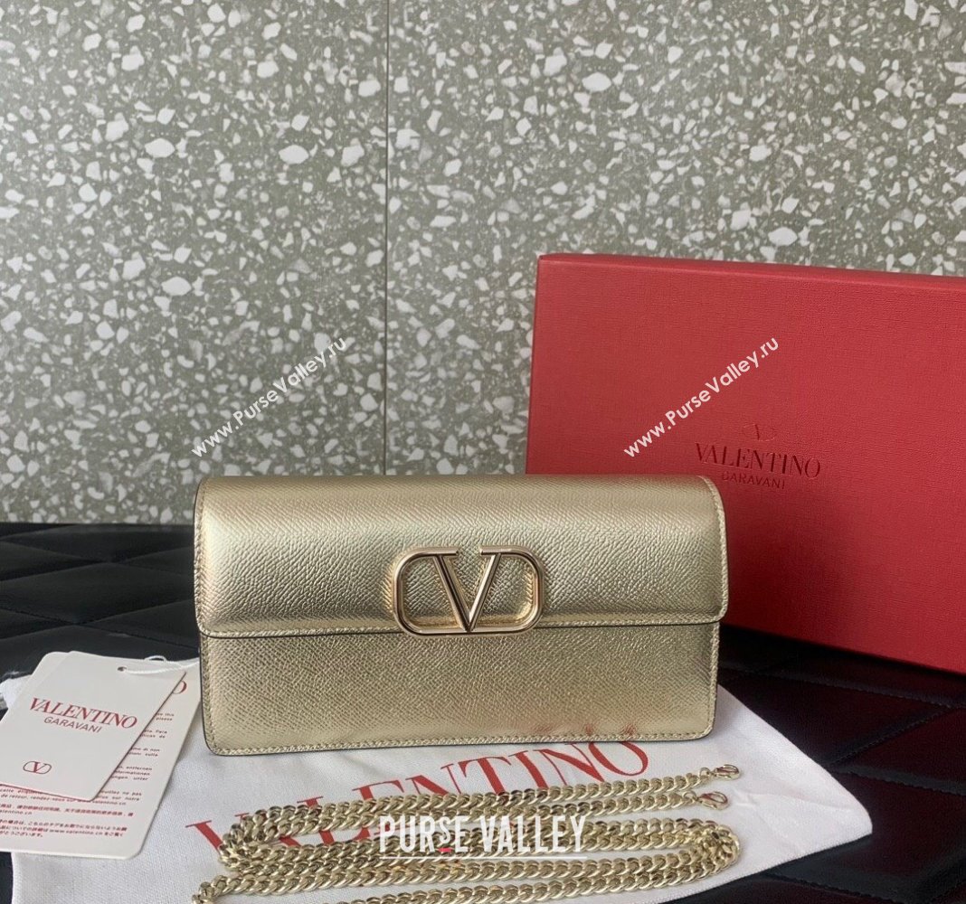 Valentino VLogo Grainy Calfskin Chain Clutch Light Gold 2024 VLTN061 (LN-240624036)