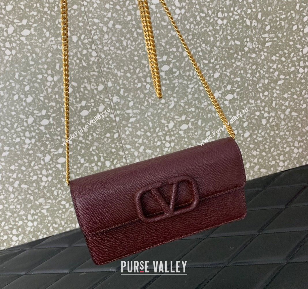 Valentino VLogo Grainy Calfskin Chain Clutch Burgundy 2024 VLTN061 (LN-240624037)