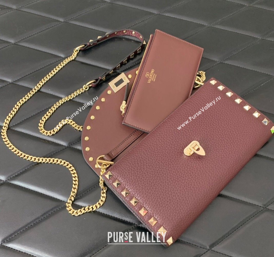 Valentino Rockstud Wallet with Chain in Grainy Calfskin Burgundy 2024 059 (LN-240624010)