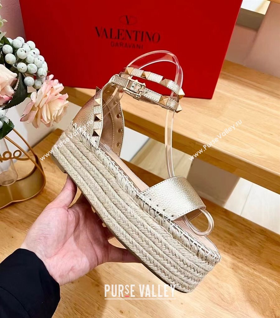 Valentino Rockstud Grainy Calfskin Platform Espadrille Sandals Gold 2024 0725 (HB-240725022)