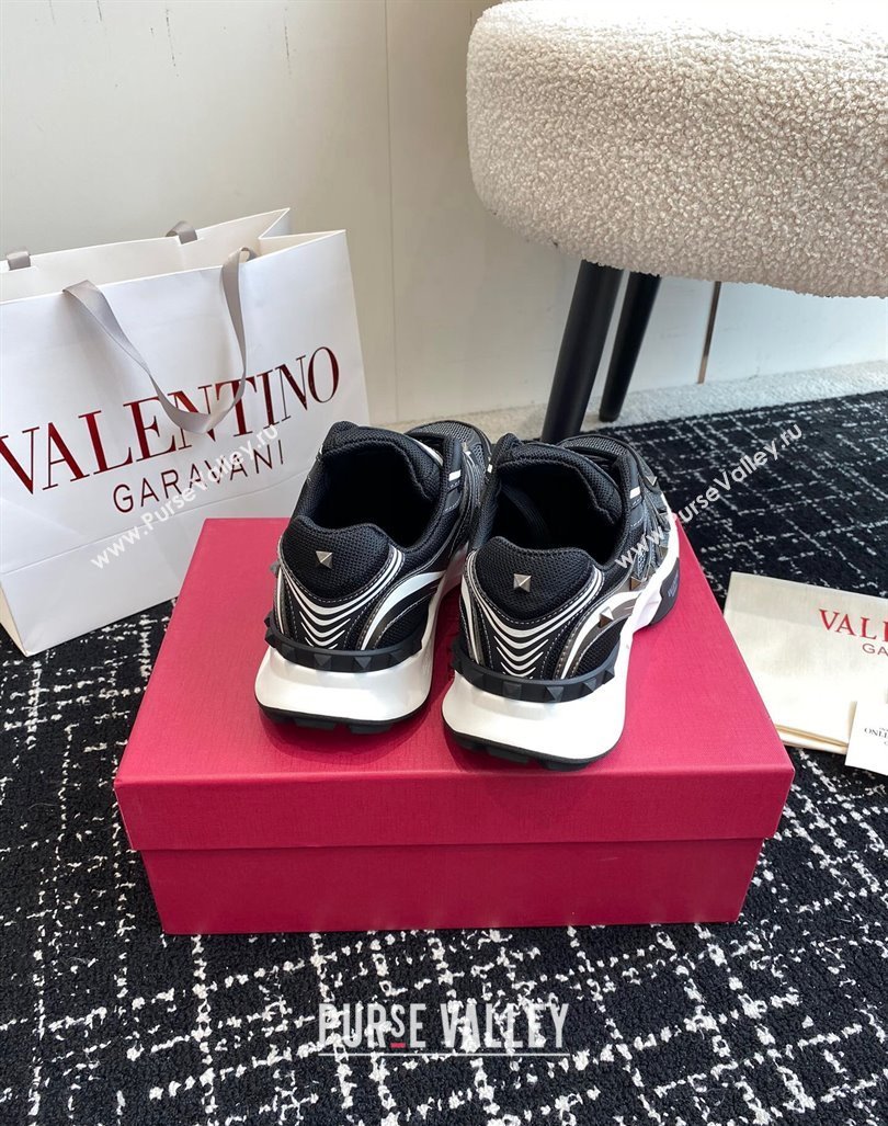 Valentino Mens Rockstud True Act Sneakers in Knit Mesh Black 2024 0812 (KL-240812131)