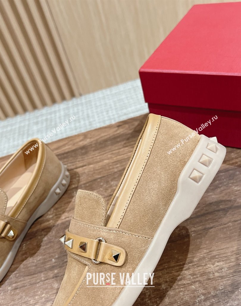 Valentino Leisure Flows Rockstud Loafers in Suede Camel Brown 2024 0812 (KL-240812133)