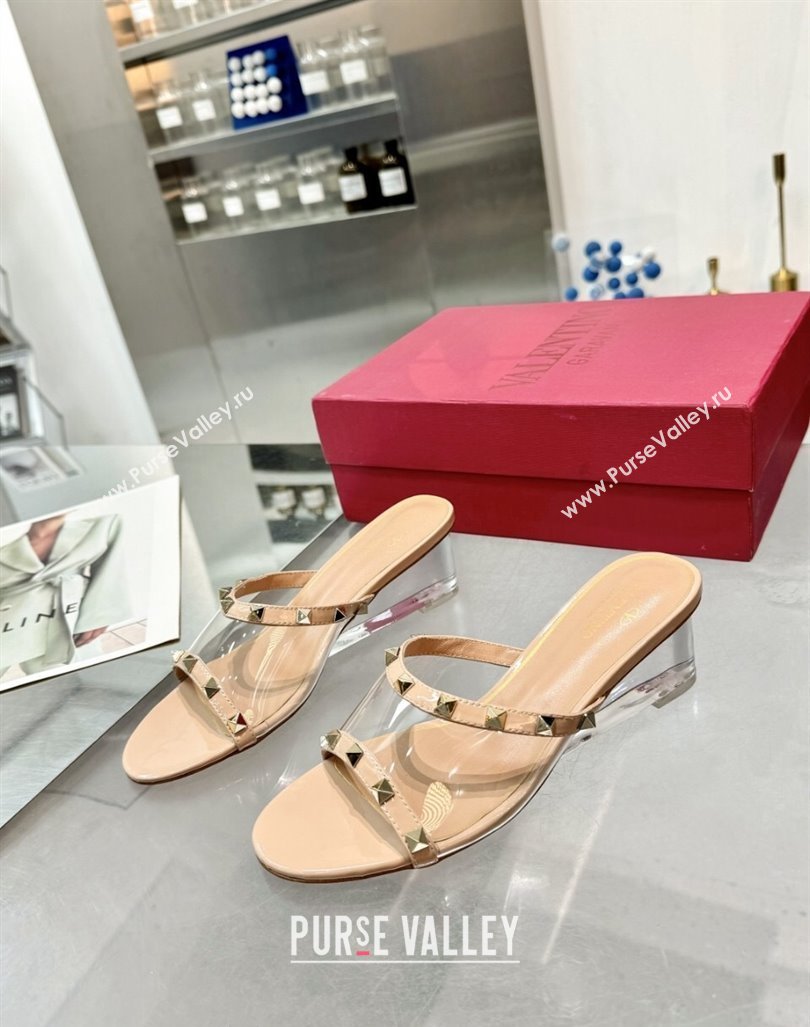 Valentino Rockstud PVC Wedge Slides Sandal 5/8.5cm with Clear Heel Beige 2024 VLS090302 (XL-240903079)