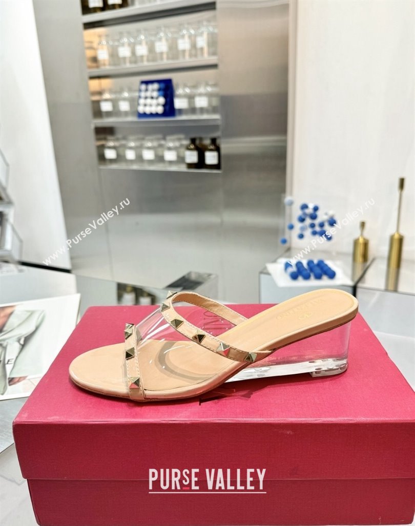 Valentino Rockstud PVC Wedge Slides Sandal 5/8.5cm with Clear Heel Beige 2024 VLS090302 (XL-240903079)