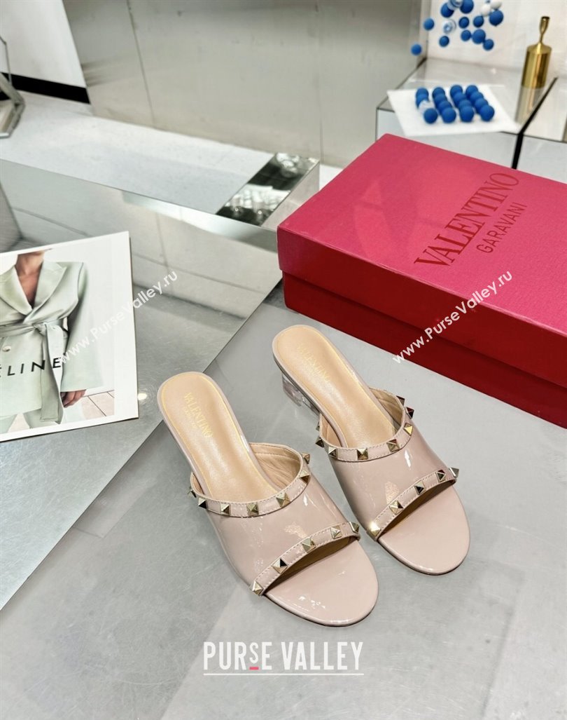 Valentino Rockstud Patent Calfskin Wedge Slides Sandal 5/8.5cm with Clear Heel Powder Pink 2024 VLS090302 (XL-240903087)