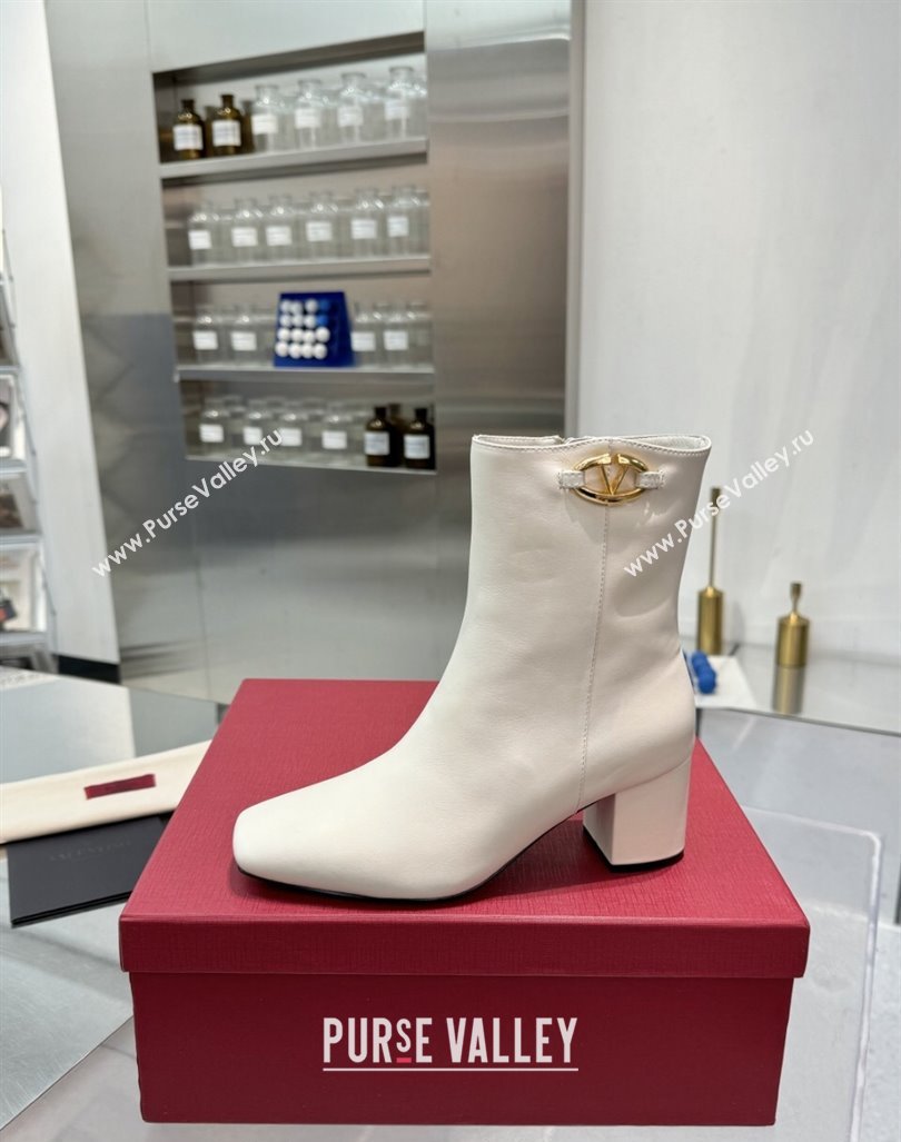 Valentino VLogo The Bold Edition Calfskin Ankle Boots 6cm Heel White 2024 (XL-241009003)