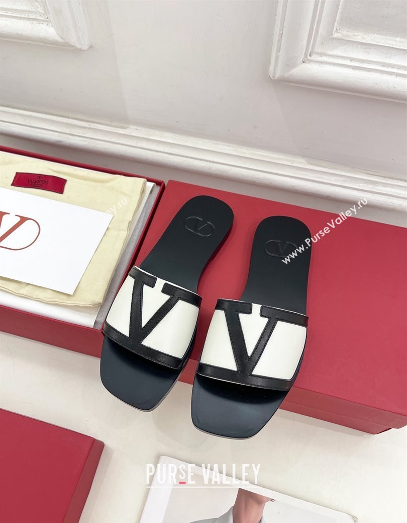 Valentino Calfskin VLogo Flat Slides Sandal White/Black2 2024 VLTN111601 (MD-241116034)