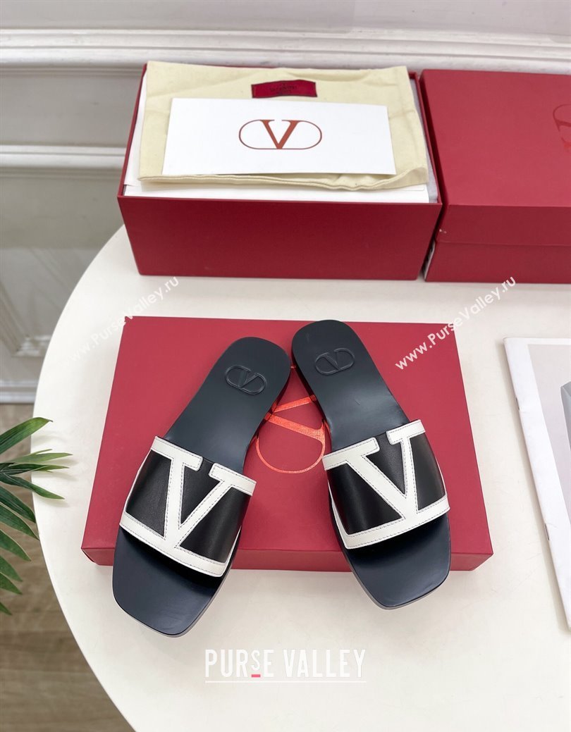 Valentino Calfskin VLogo Flat Slides Sandal Black/White2 2024 VLTN111601 (MD-241116035)