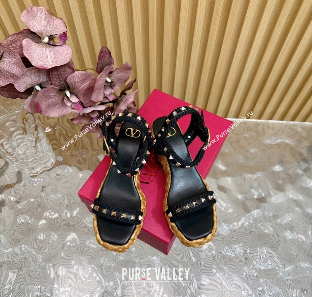 Valentino Roman Stud Wedge Sandals 4.5/7.5cm with Straw-Like Outsole Black 2024 (MD-241116038)