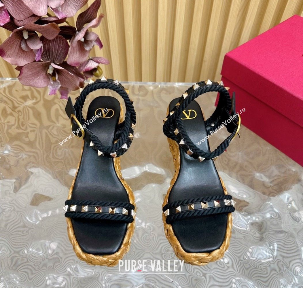 Valentino Roman Stud Wedge Sandals 4.5/7.5cm with Straw-Like Outsole Black 2024 (MD-241116038)