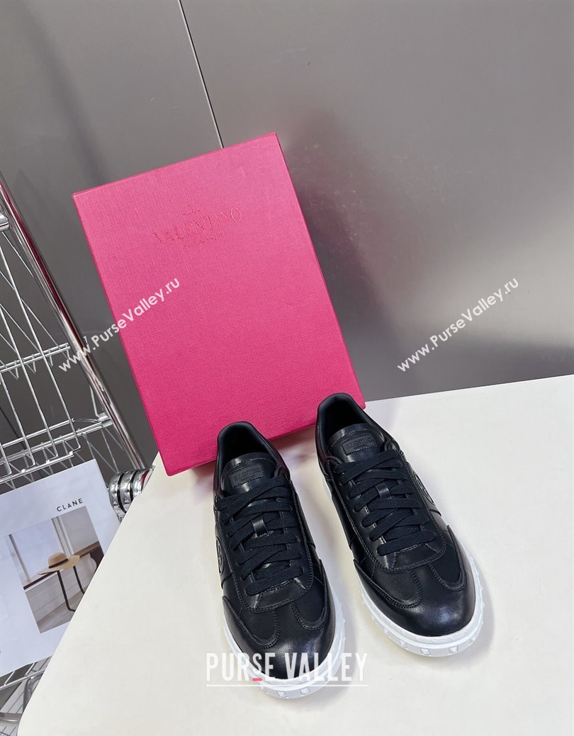 Valentino Upvillage Trainer Sneakers in Calfskin Leather with Logo Web Black 2024 (MD-241116028)