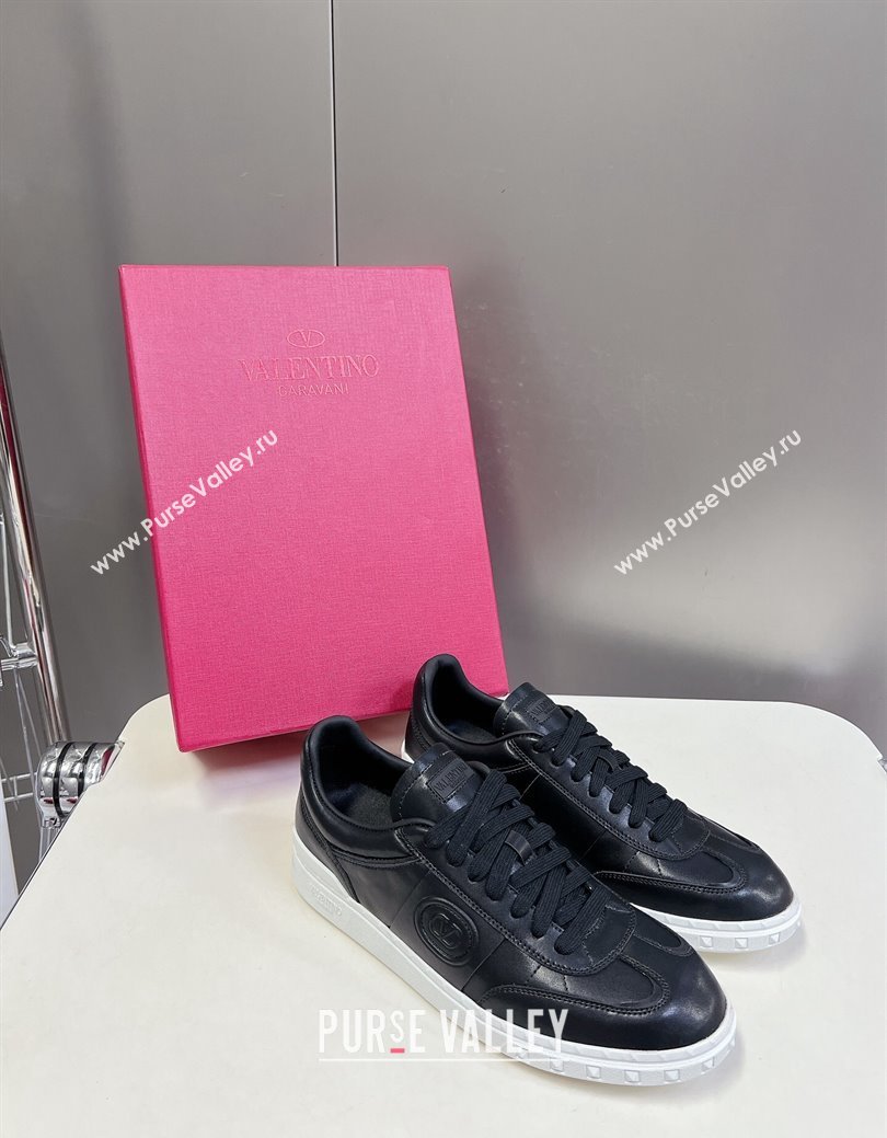 Valentino Upvillage Trainer Sneakers in Calfskin Leather with Logo Web Black 2024 (MD-241116028)