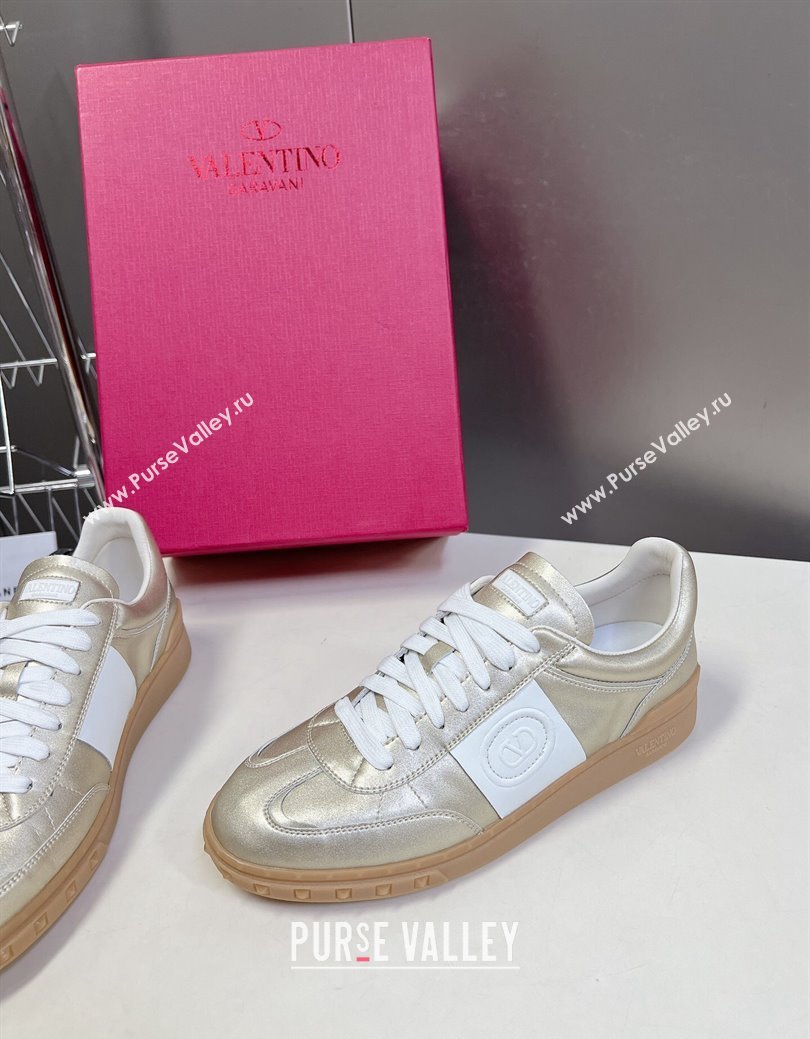 Valentino Upvillage Trainer Sneakers in Calfskin Leather with Logo Web Light Gold 2024 (MD-241116029)