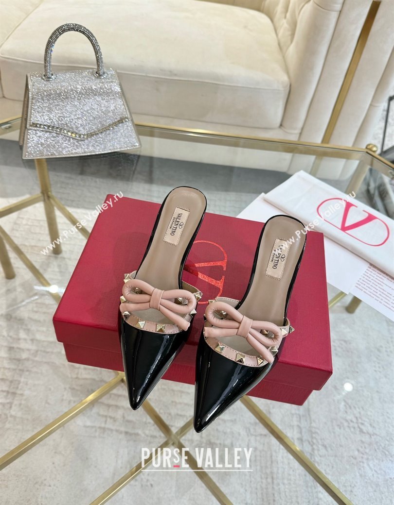 Valentino Rockstud Mules 6cm with Bow in Patent Calfskin Black/Pink 2024 0328 (MD-241118033)