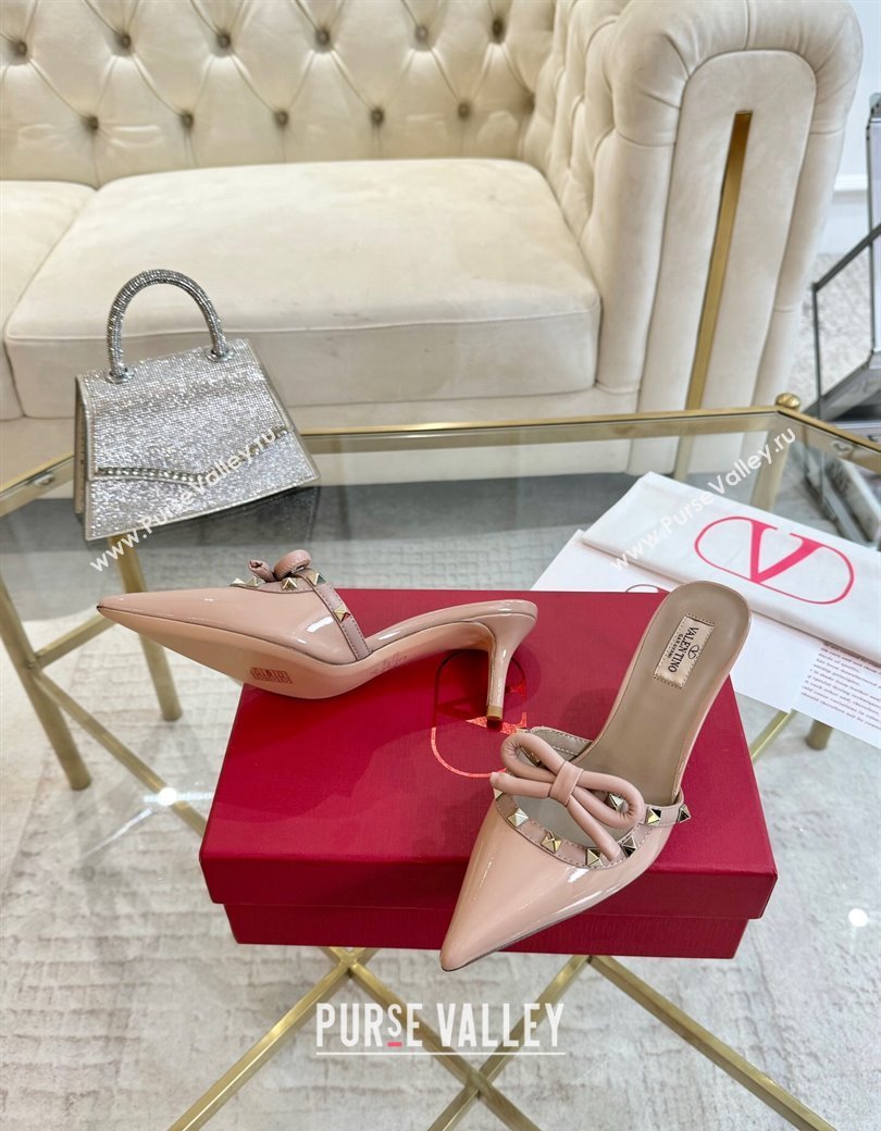 Valentino Rockstud Mules 6cm with Bow in Patent Calfskin Dusty Pink 2024 0328 (MD-241118034)