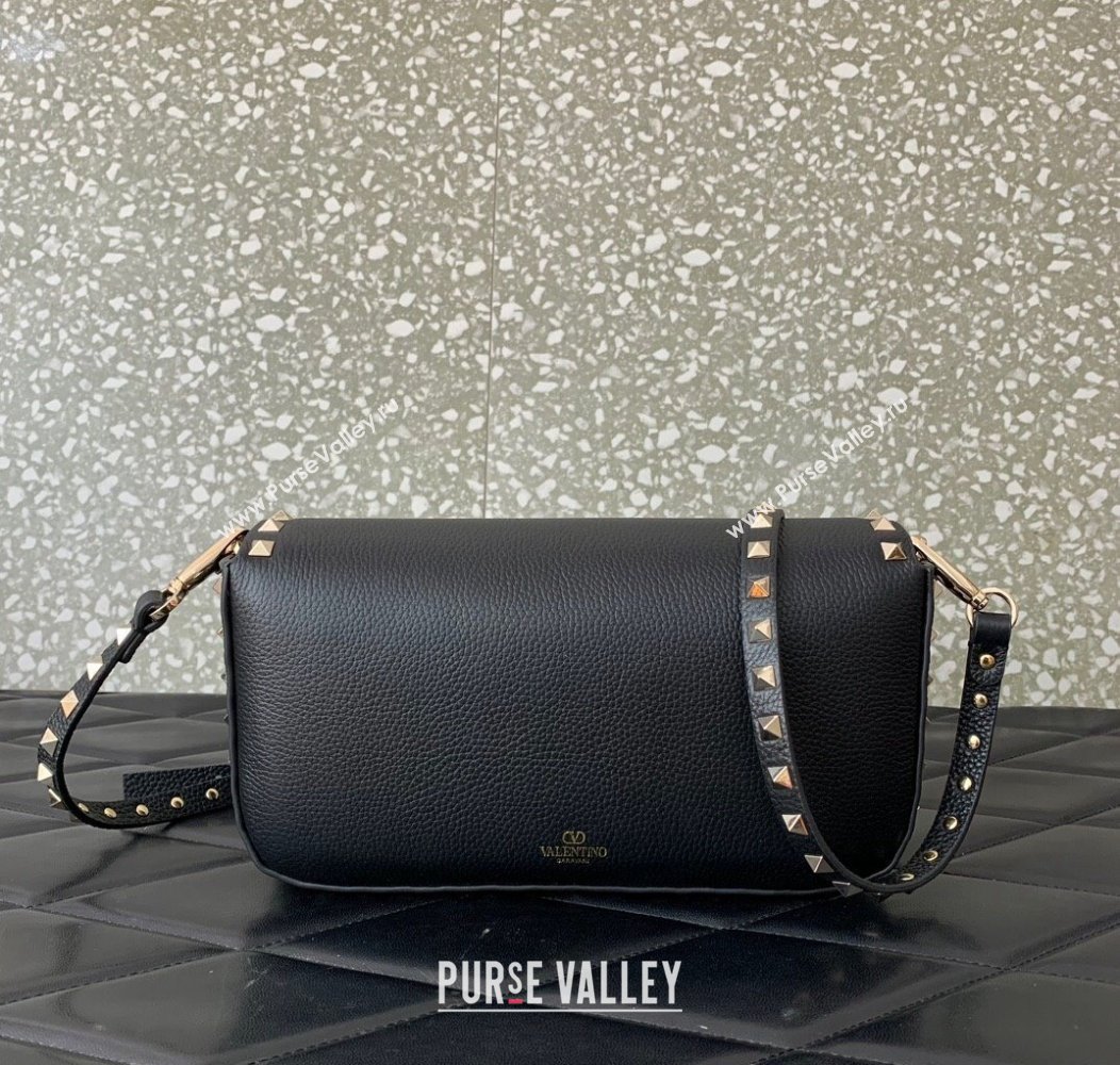 Valentino Rockstud crossbody bag in grainy calfskin with iconic hook Black 2024 5070 (LN-241214016)