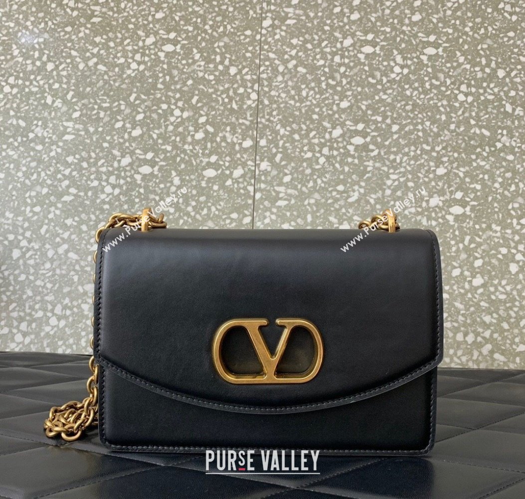 Valentino Vain shoulder bag in shiny calfskin with metallic VLogo Signature Black 2024 2016 (LN-241214003)