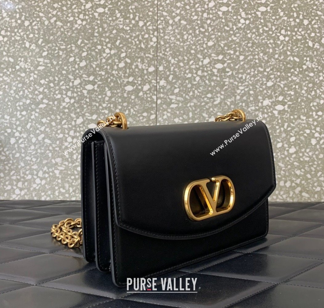 Valentino Vain shoulder bag in shiny calfskin with metallic VLogo Signature Black 2024 2016 (LN-241214003)