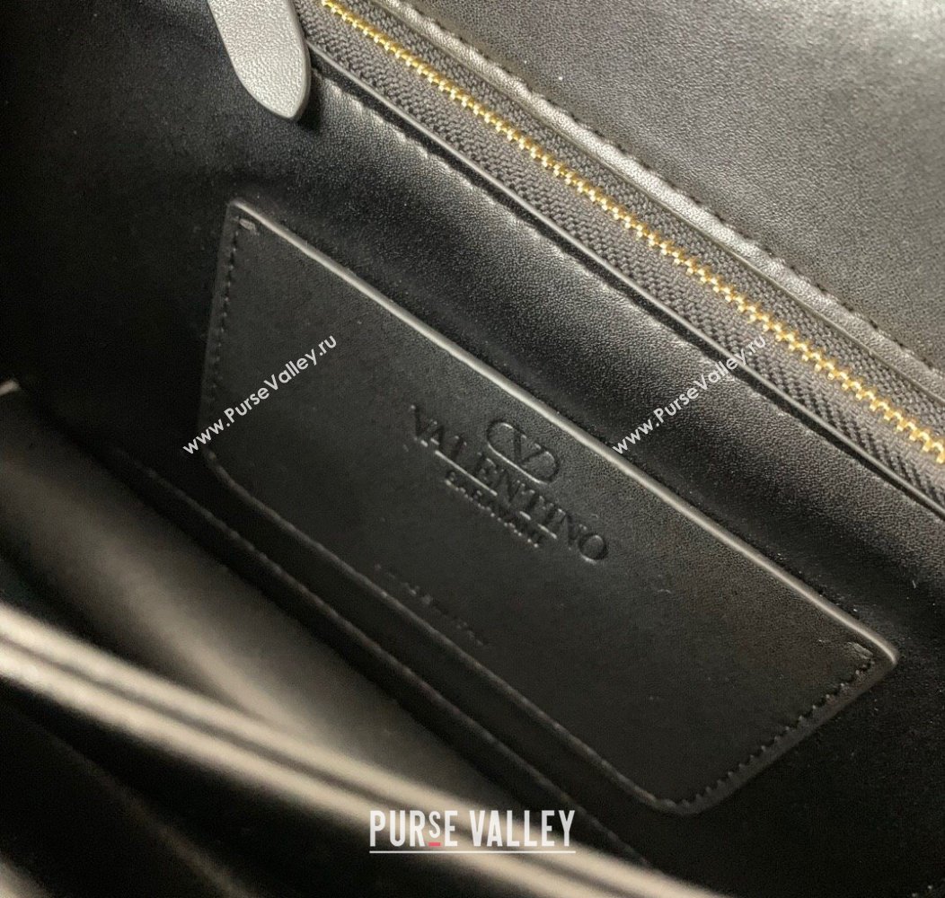 Valentino Vain shoulder bag in shiny calfskin with metallic VLogo Signature Black 2024 2016 (LN-241214003)