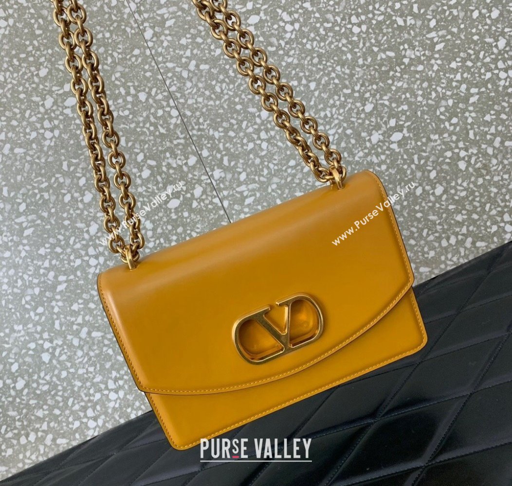 Valentino Vain shoulder bag in shiny calfskin with metallic VLogo Signature Yellow 2024 2016 (LN-241214001)