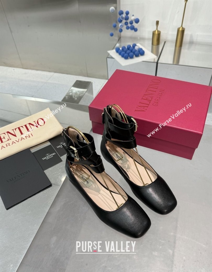 Valentino Calfskin Ballerina Flats with Ankle Strap Black 2024 1226 (XL-241226002)