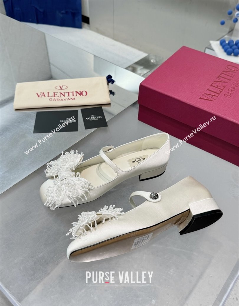 Valentino Bowjane Mary-Janes Ballerinas Flat in Satin with Bow and Fringe White 2024 1226 (XL-241226027)