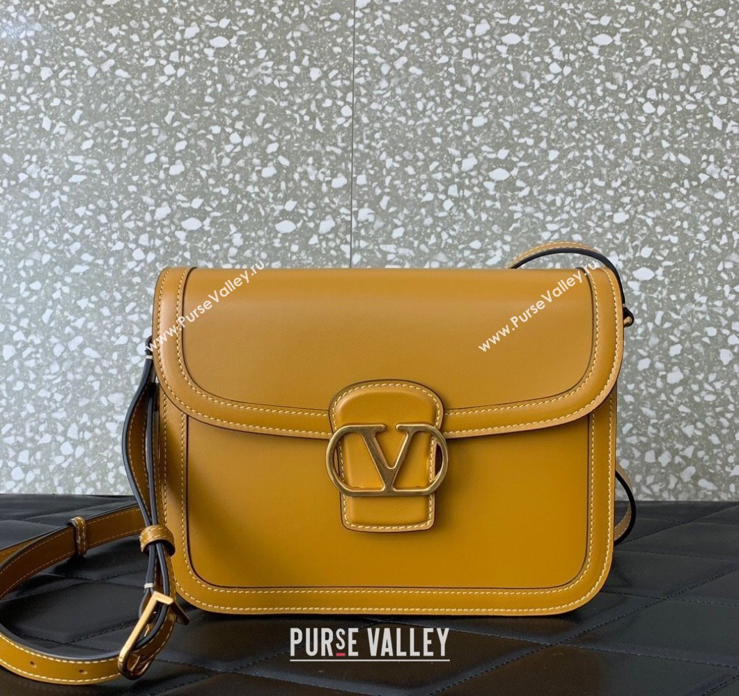 Valentino 9TO5 Shoulder Bag in Smooth Calfskin Yellow 2025 2015 (LKF-250407094)