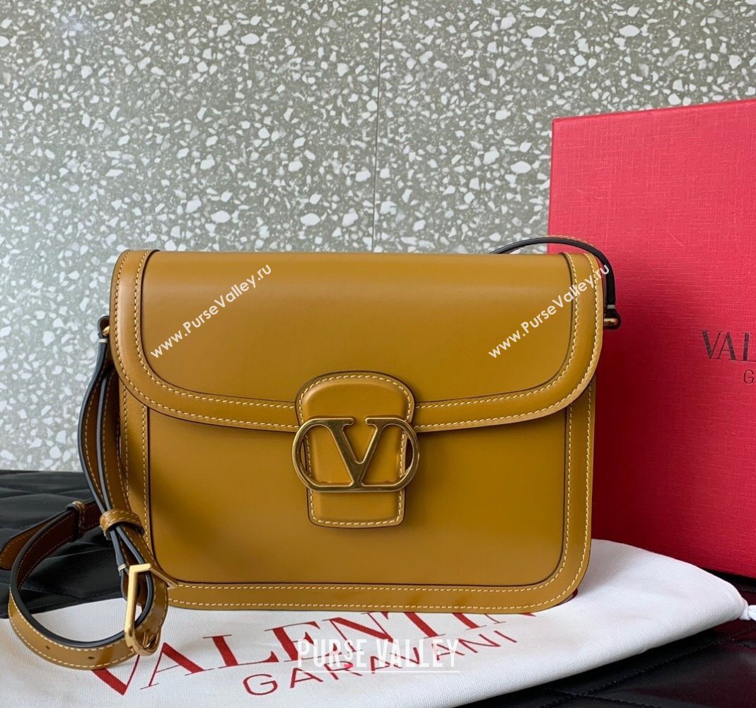 Valentino 9TO5 Shoulder Bag in Smooth Calfskin Yellow 2025 2015 (LKF-250407094)