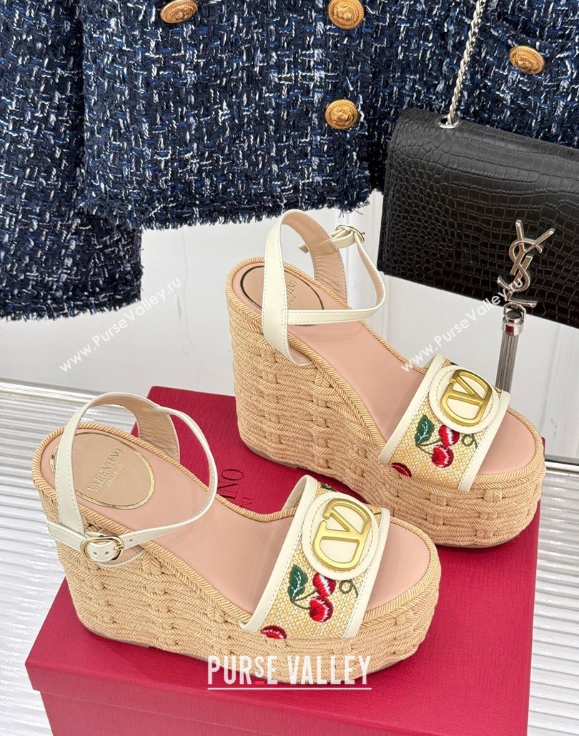 Valentino VLogo Signature Cherryfic Wedge Sandals 12cm in Jacquard Synthetic Raffia and Rope White 2025 (MD-250428015)