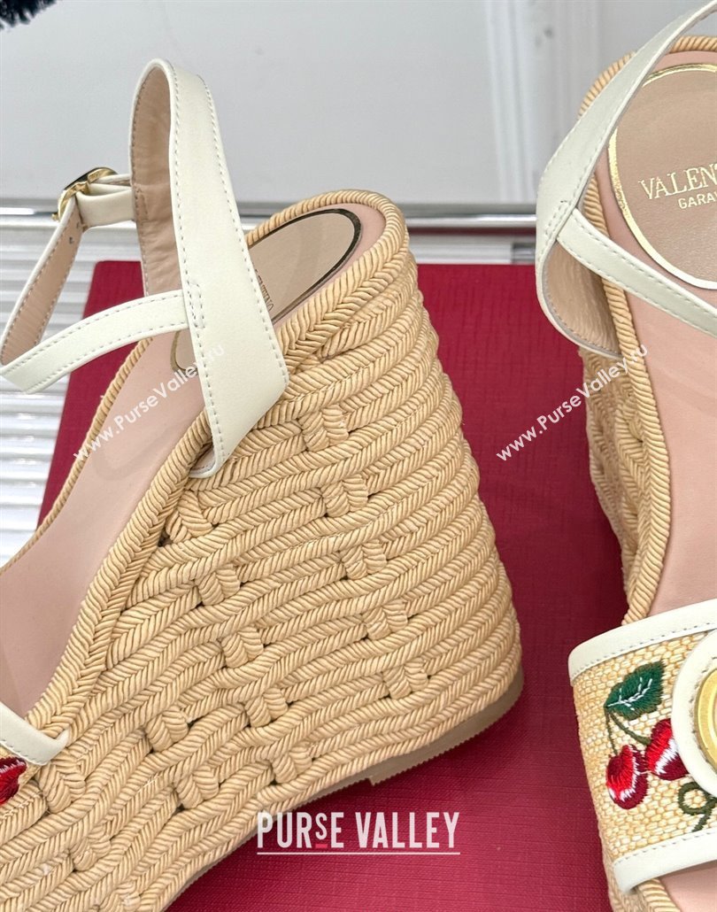 Valentino VLogo Signature Cherryfic Wedge Sandals 12cm in Jacquard Synthetic Raffia and Rope White 2025 (MD-250428015)