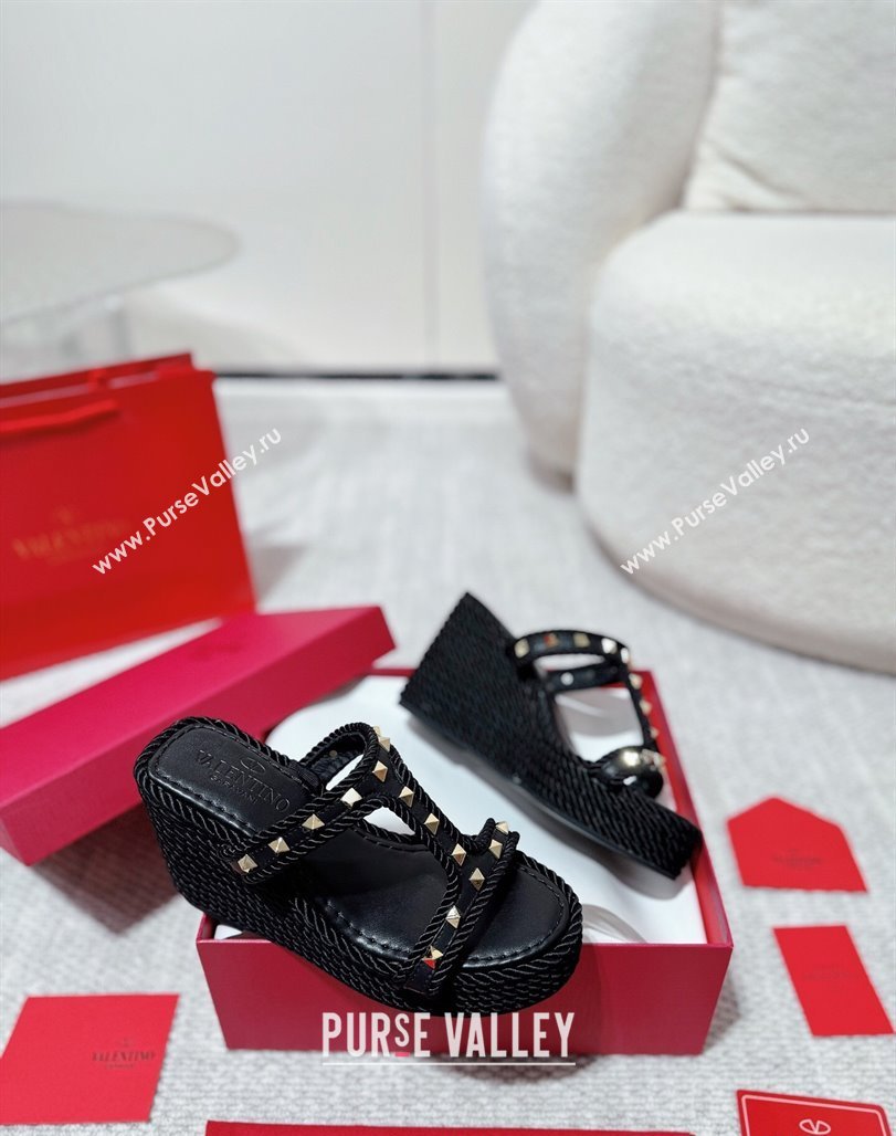 Valentino Rockstud Wedge Slides Sandal 10cm in Nappa Leather and Rope Black 2025 VLTN042802 (MD-250428020)