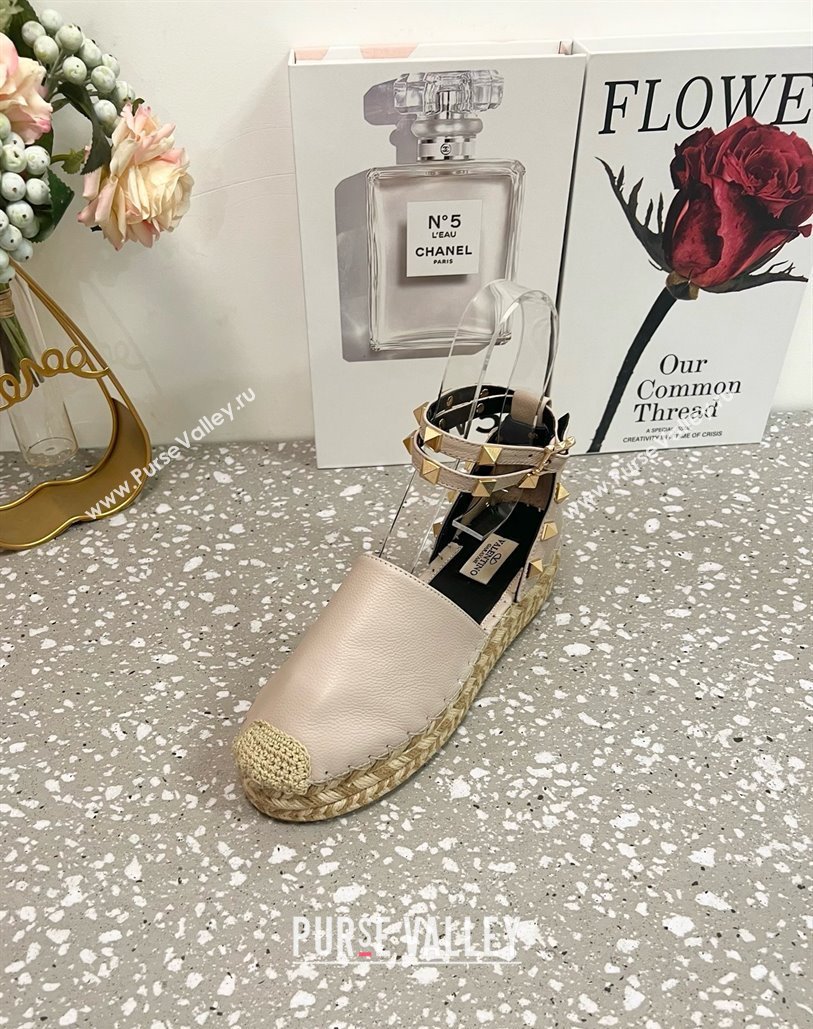 Valentino Rockstud Platform Espadrilles in Grained Calfskin with Ankle Strap Dusty Pink 2025 (JD-250426104)